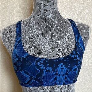 Lululemon Athletica 🍋 Blue Free-to-Be Sports Bra